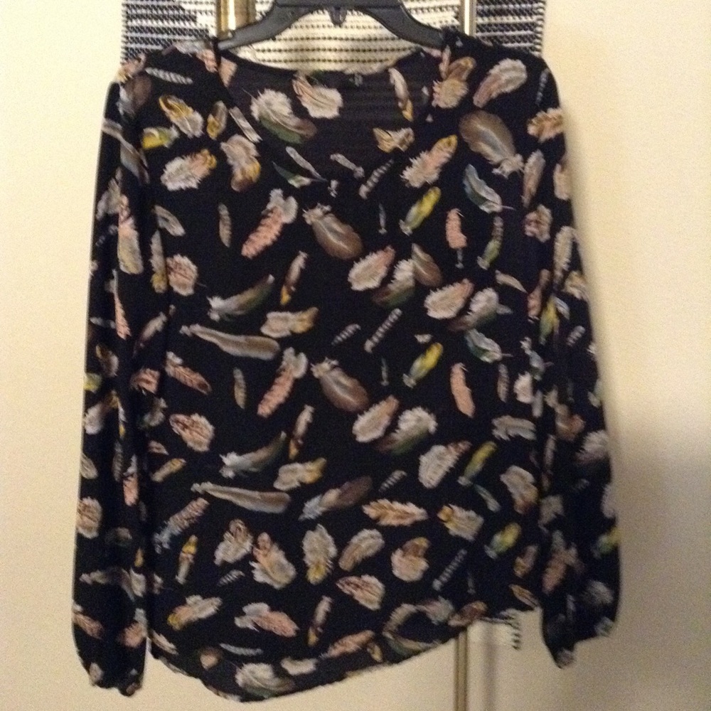 Noir feathered drape top